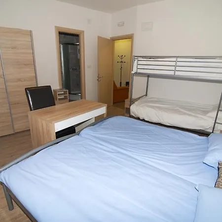 Bordada Hostel *